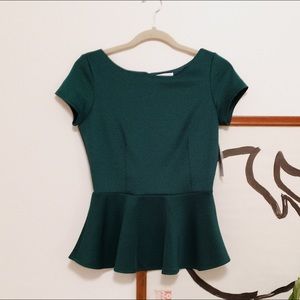 Emerald Green Peplum Top Bisou Bisou Size XS NWT